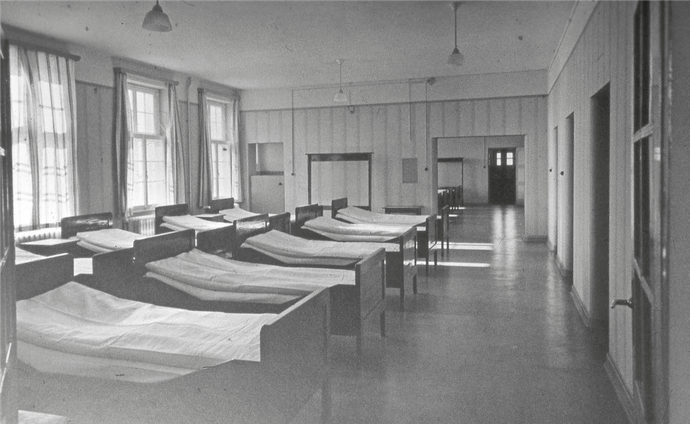 Bettensaal der Provinzialheilanstalt Lengerich 1928.
