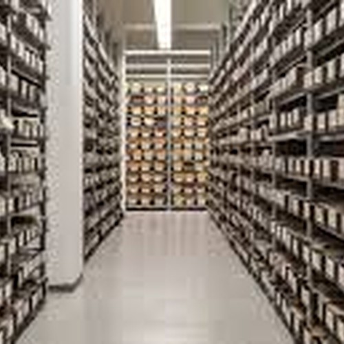 Wir haben einen umfangreichen Archivbestand.
