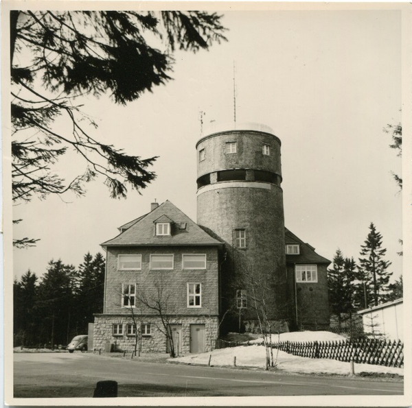 Bergwetterstation auf dem Kahlen Asten (Quelle: Archiv LWL).